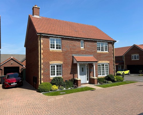 Arrange a viewing for Valegro Avenue, Newent