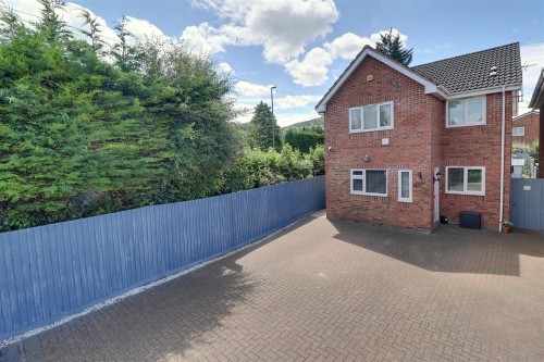 Arrange a viewing for Lasne Crescent, Brockworth, Gloucester