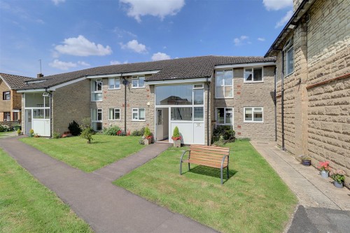 Arrange a viewing for Sussex Gardens, Hucclecote, Gloucester