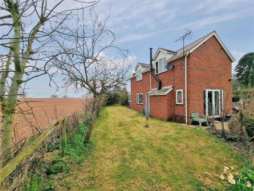 Arrange a viewing for Broomsgreen, Dymock