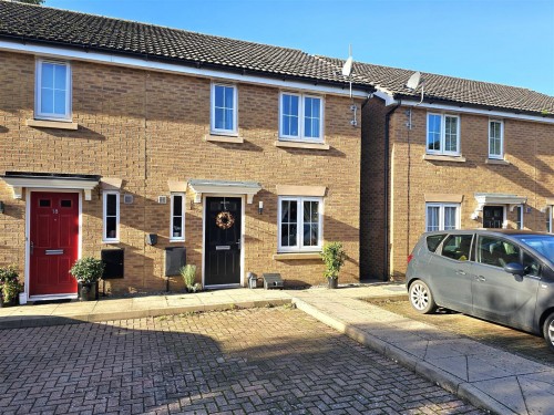 Arrange a viewing for Oak Tree Way, Newent