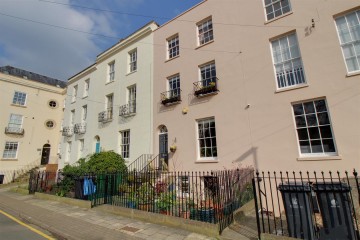 image of 9, Brunswick Square