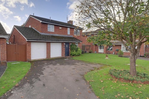 Arrange a viewing for Ladywell Close, Gloucester