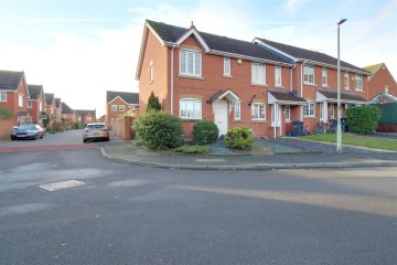 image of 16, Harness Close