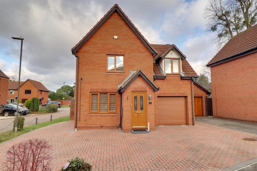 Arrange a viewing for Berkeley Close, Hucclecote, Gloucester