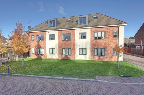 Arrange a viewing for Saunders Court, Barnwood