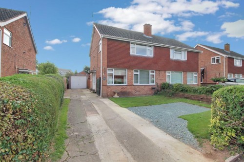 Arrange a viewing for Johnstone Road, Newent