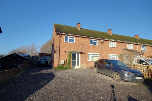 Arrange a viewing for Glebe Road, Newent