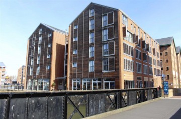 image of 33, Merchants Quay