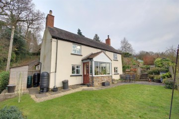 image of Lilac Cottage, Old Hill