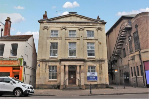 Arrange a viewing for Eastgate Street, Gloucester