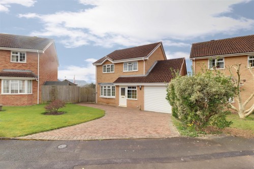 Arrange a viewing for Rosedale Avenue, Stonehouse